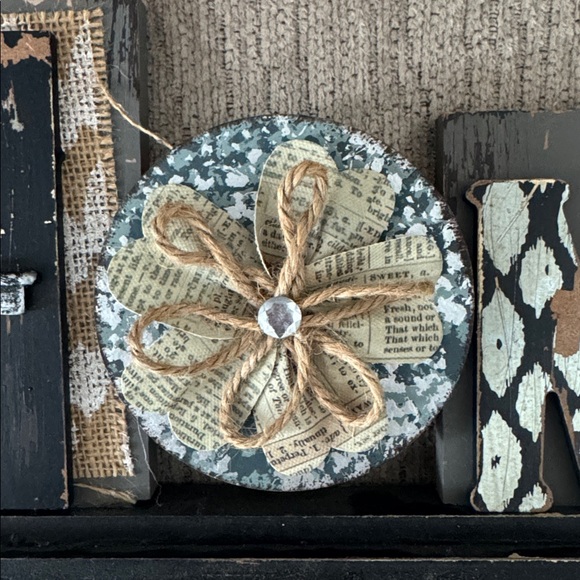 Rustic HOME Decor Sign - Picture 4 of 6